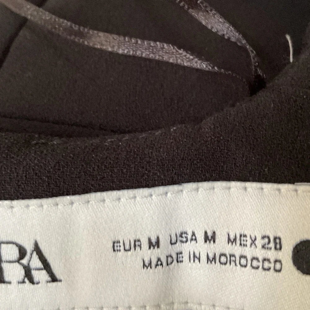 Elegant Black V-Neck Dress by Zara, Medium - Picture 8 of 10